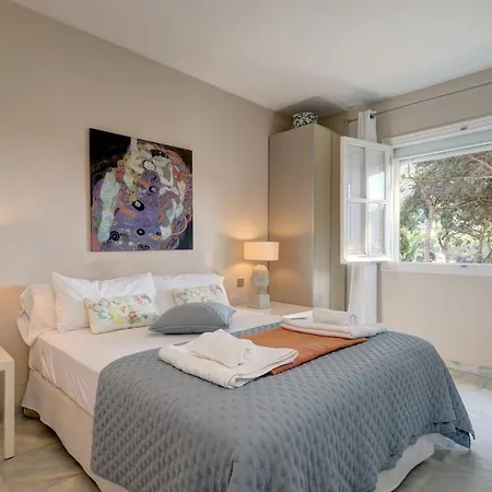 Elegant 2 Bedroom Ph In Serene Urb El Presidente Rdr521 * 埃斯特波纳